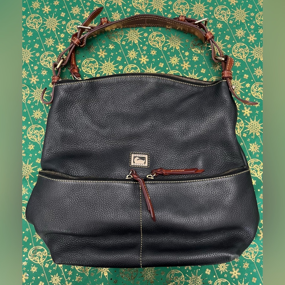 Dooney & Bourke Purse